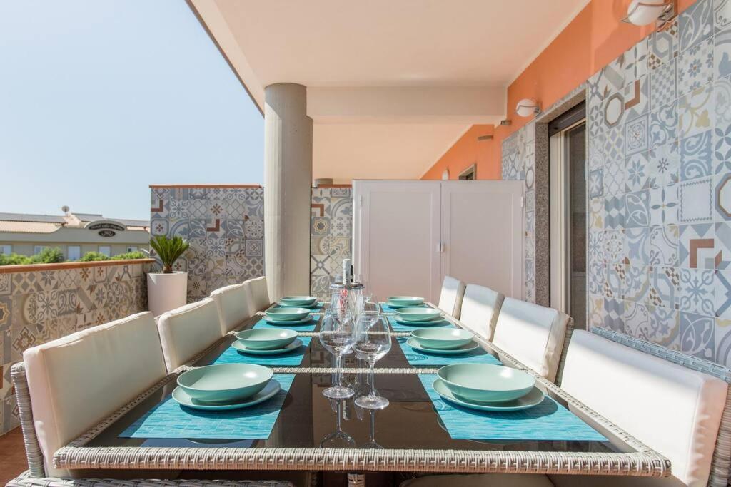 Naxos Glamour Apartment With Terrace, Parking And Etna View Giardini Naxos Exteriér fotografie