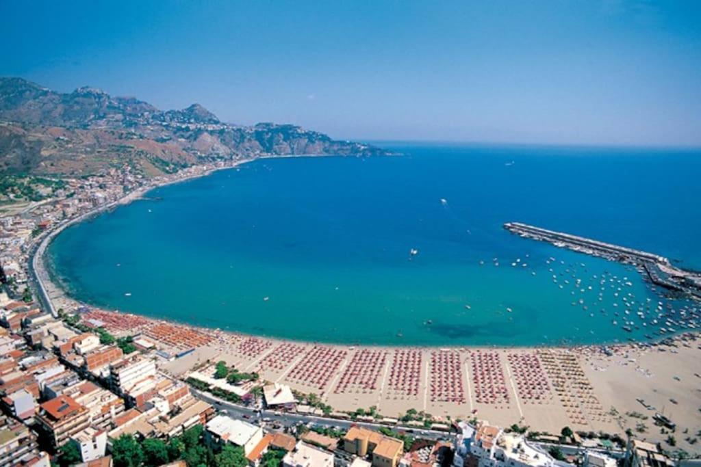 Naxos Glamour Apartment With Terrace, Parking And Etna View Giardini Naxos Exteriér fotografie
